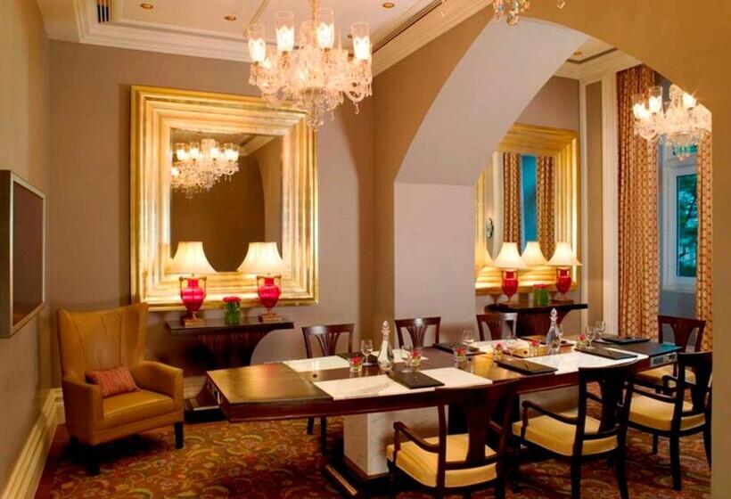 هتل The Taj Mahal Tower Mumbai