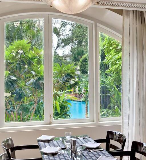 هتل The Taj Mahal Tower Mumbai