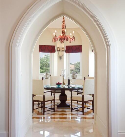 هتل The Taj Mahal Tower Mumbai