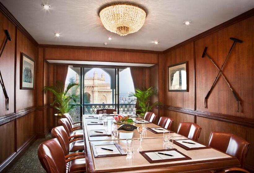 هتل The Taj Mahal Tower Mumbai