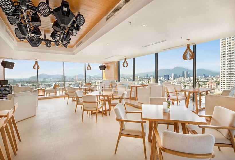 Tms Hotel Da Nang Beach