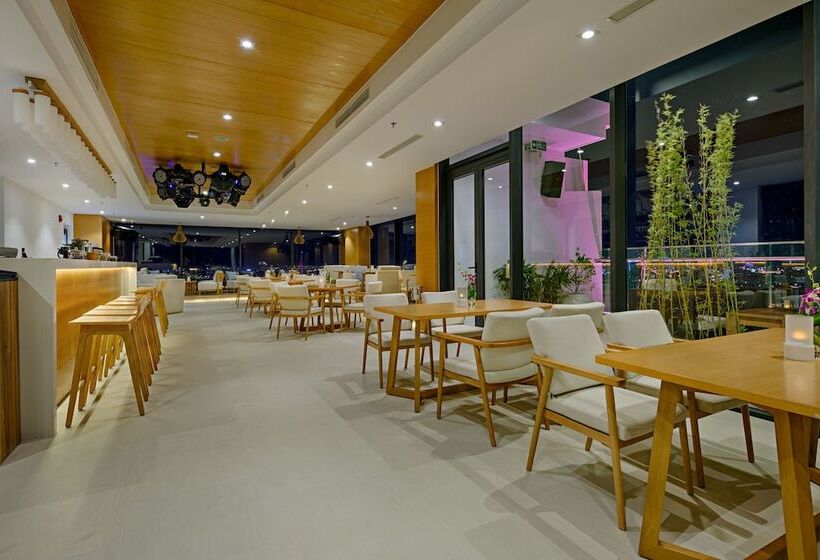 Tms Hotel Da Nang Beach