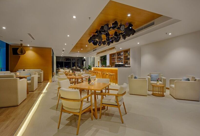 Tms Hotel Da Nang Beach