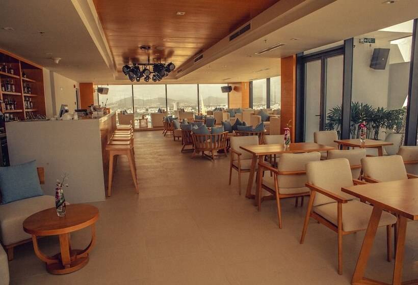 Tms Hotel Da Nang Beach