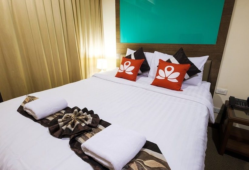 호텔 Zen Rooms Silom 12