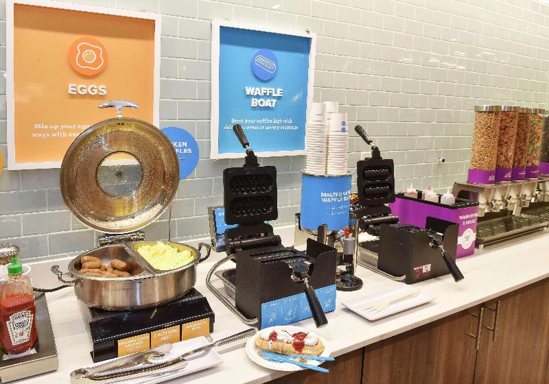 ホテル Tru By Hilton Lawrence