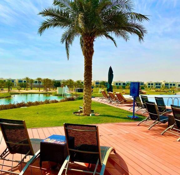 هتل Retaj Salwa Resort & Spa
