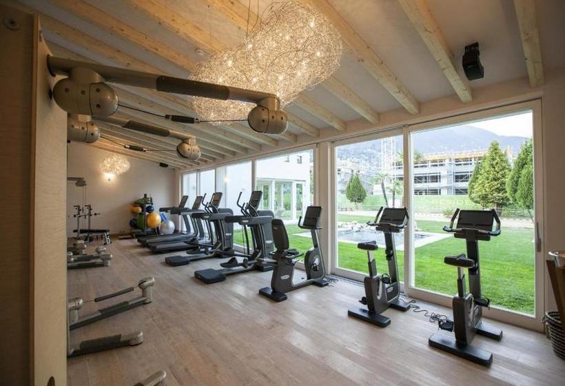 호텔 Villa Delta Suites House