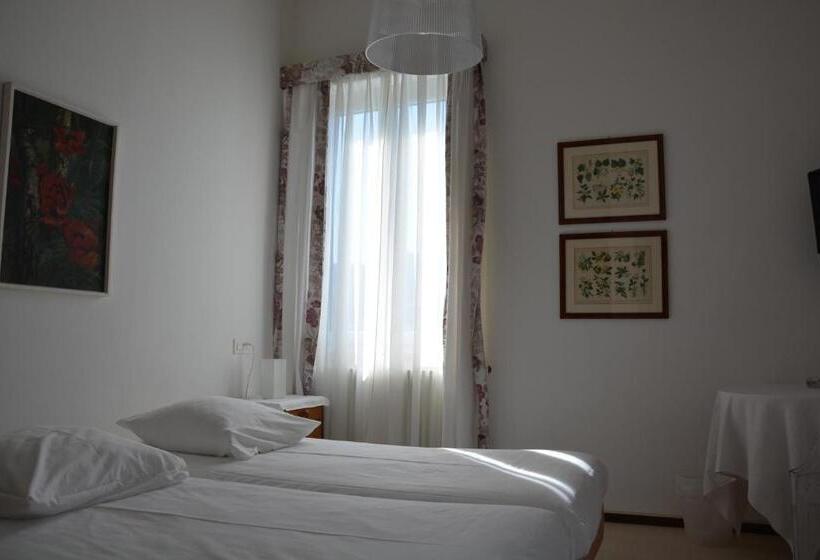 Отель Villa Selva