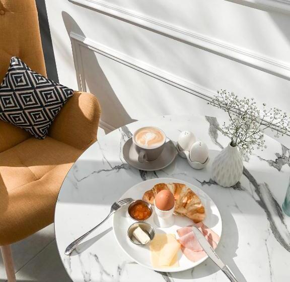 Wine&pillow Hotel By Frapolli