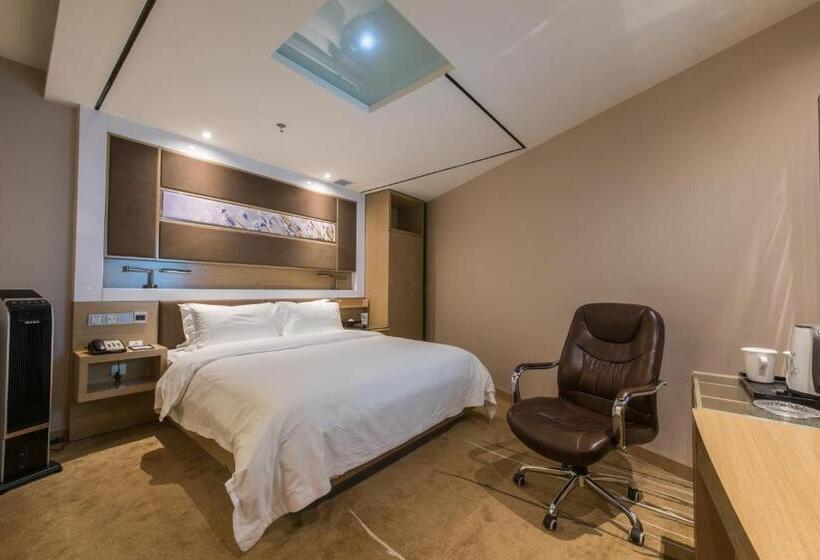 Lavande Hotel Beijing Asian Games Village