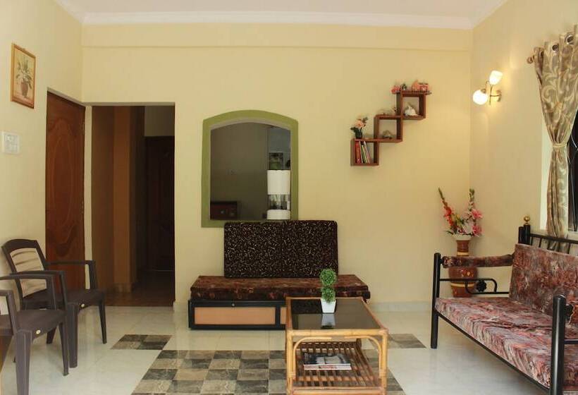 Pensjonat Oyo Home 9358 Designer 1bhk