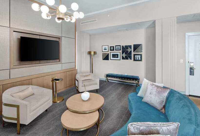 Tulsa Club Hotel, Curio Collection By Hilton