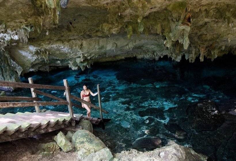 3b Wellness Hotel & Hostel