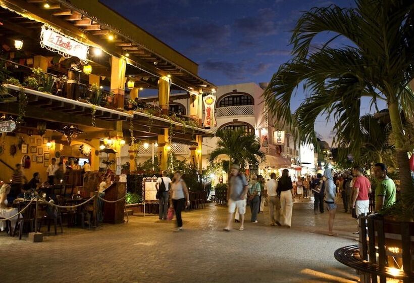 3b Wellness Hotel & Hostel