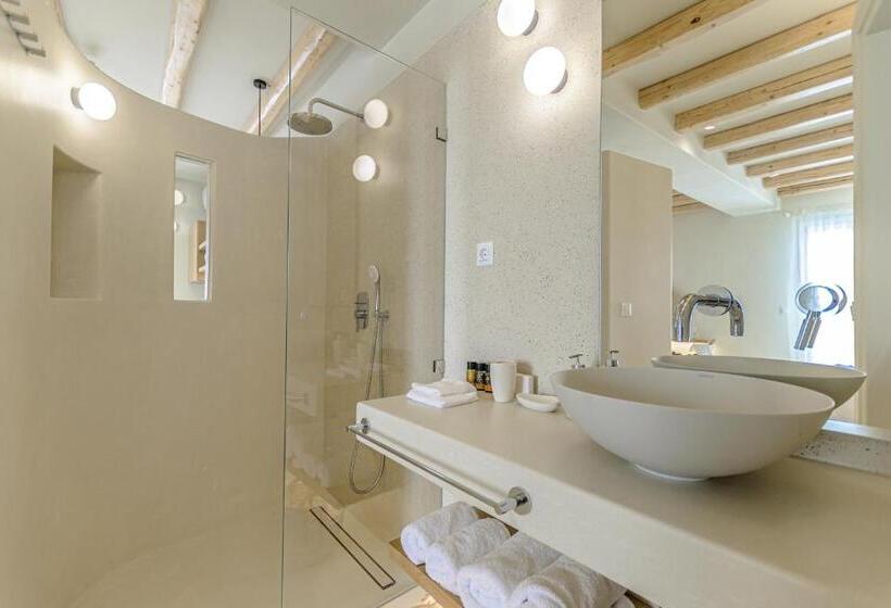 Antony Suites