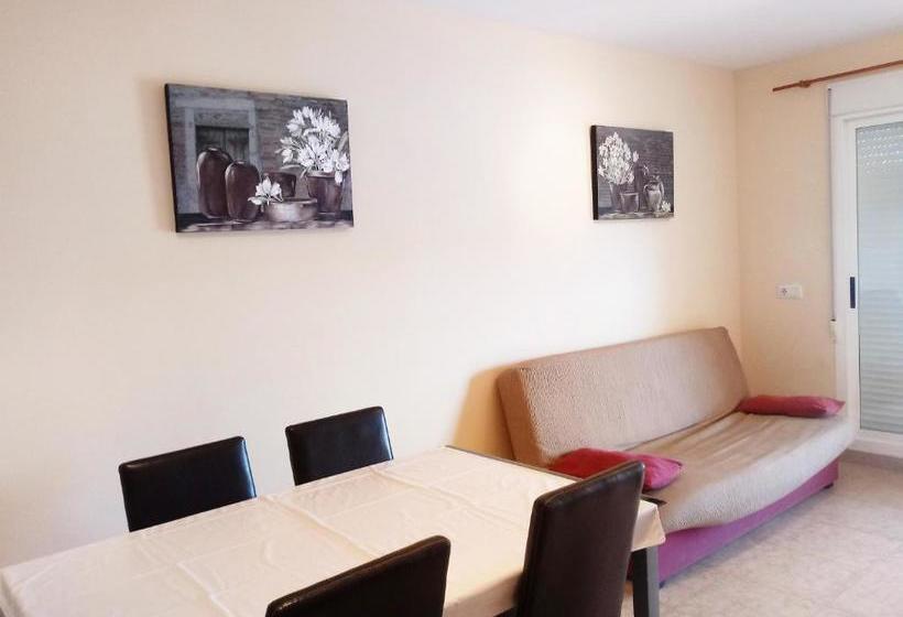 Apartamentos Tavernes Playa Suites 3000