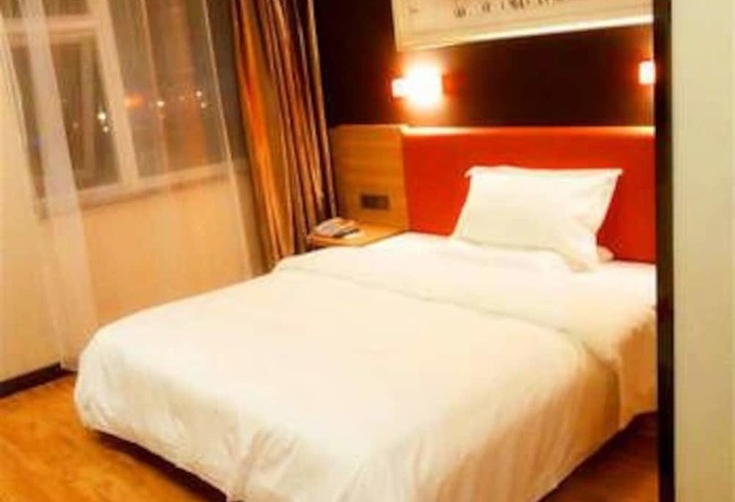 בית מלון כפרי 7 Days Premium