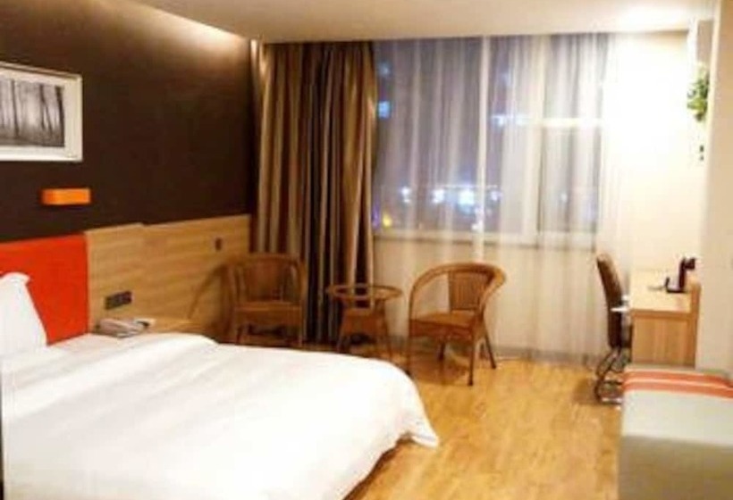 בית מלון כפרי 7 Days Premium