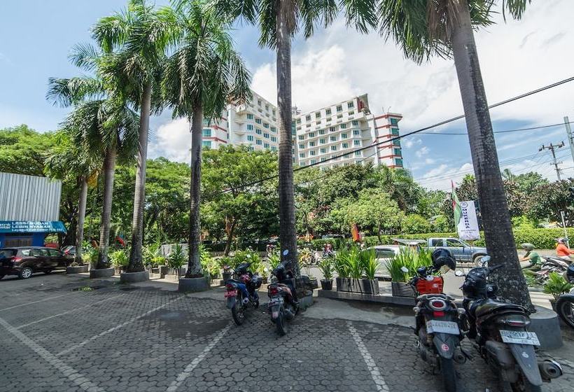 ホテル Airy Ratu Indah Ratulangi 17 Makassar