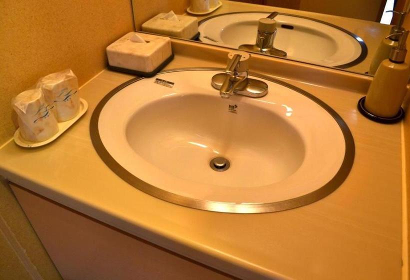 فندق Akita Onsen Plaza