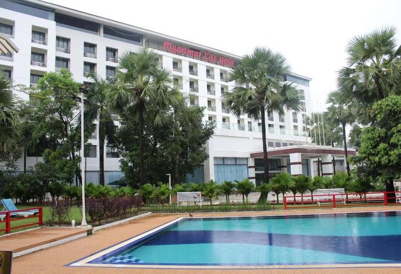 هتل Akore Myanmar Life