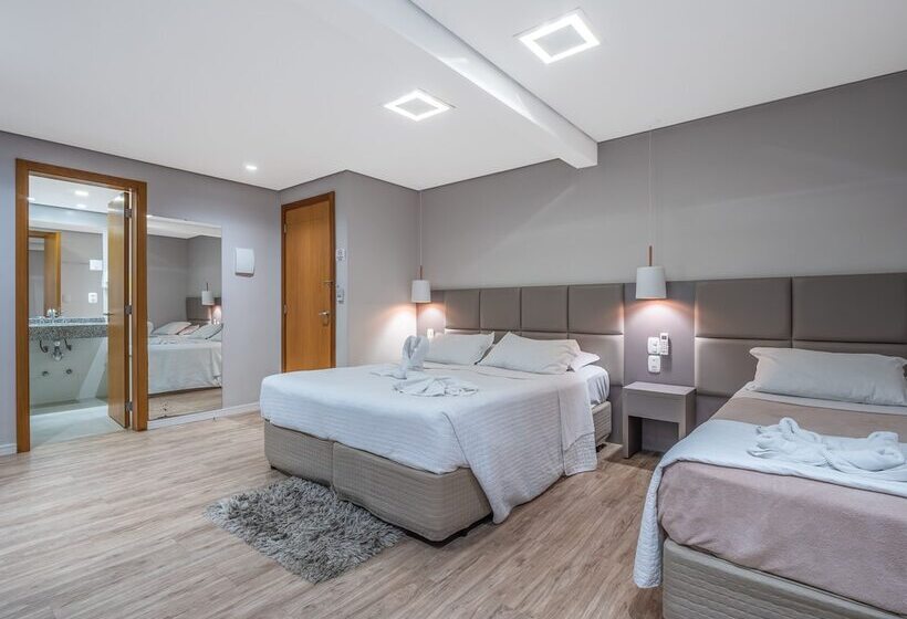 Отель Alameda Felice