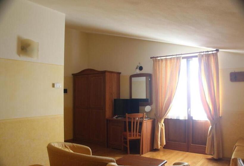 ホテル Albergo Sole