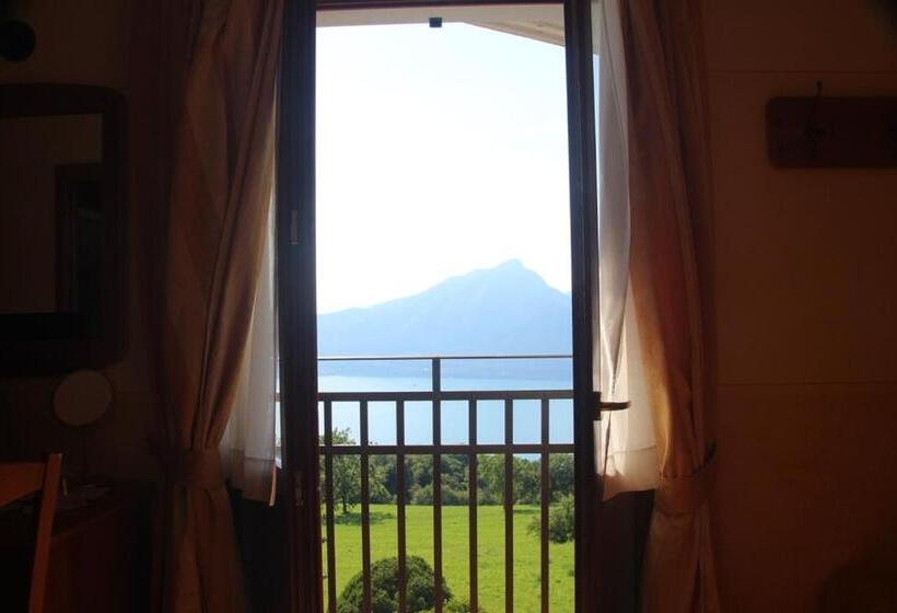 ホテル Albergo Sole