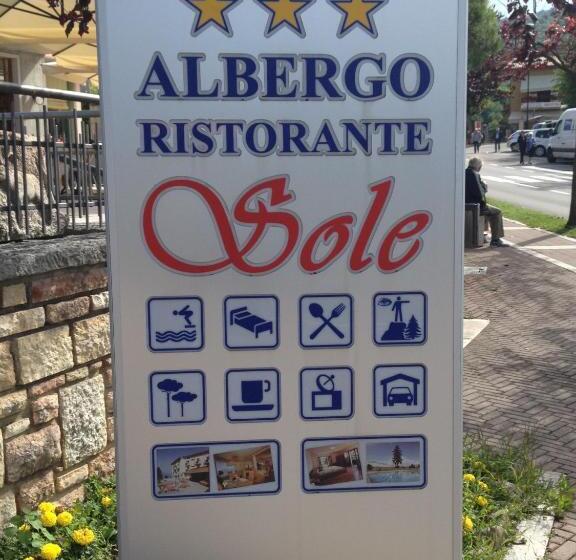 ホテル Albergo Sole