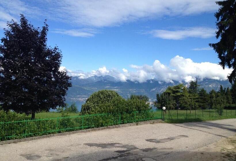 ホテル Albergo Sole