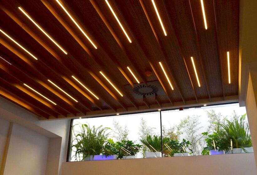 호텔 Alda Estacion Ourense