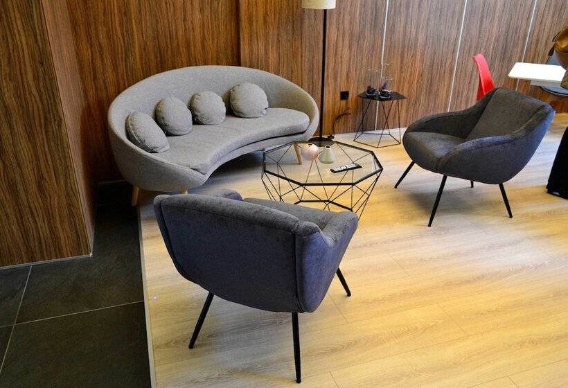 호텔 Alda Estacion Ourense