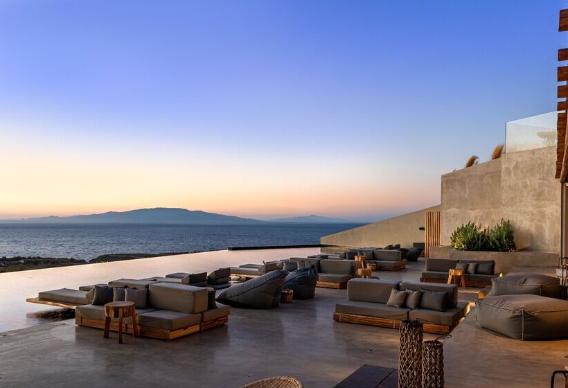 هتل Andronis Arcadia