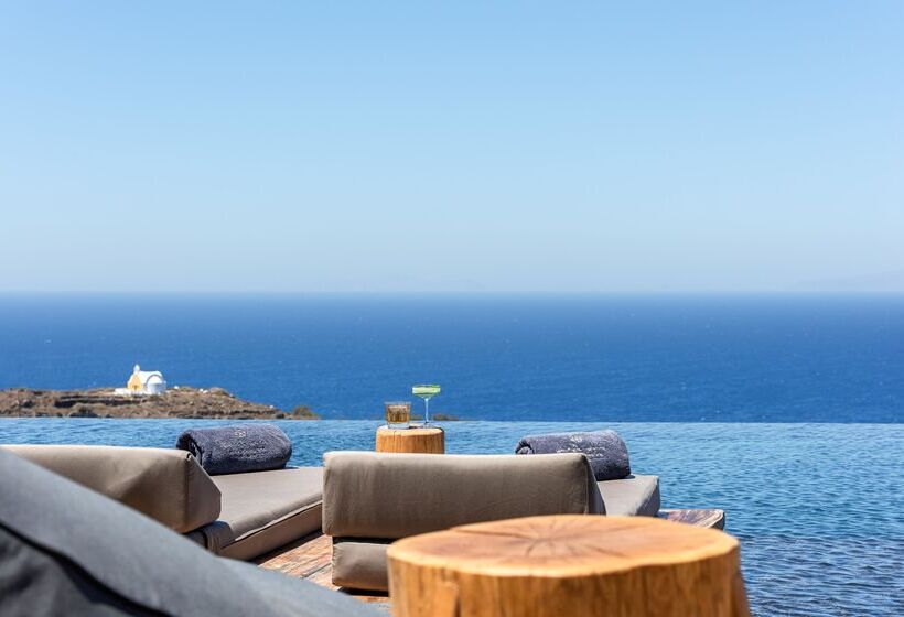 هتل Andronis Arcadia