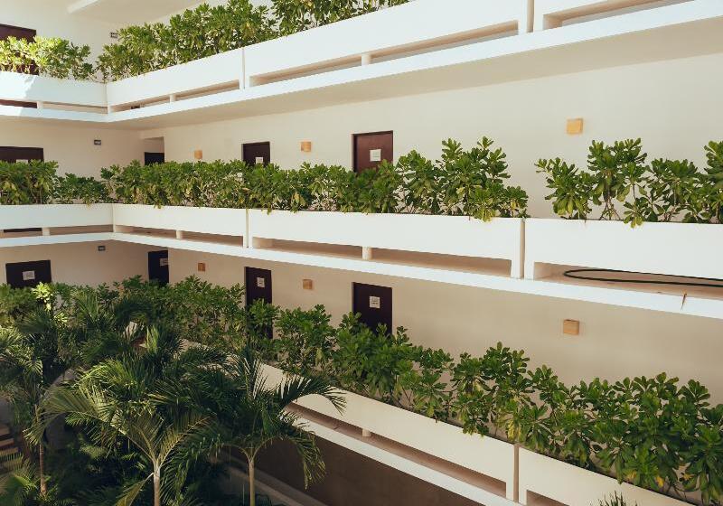 Antera Hotel & Residences