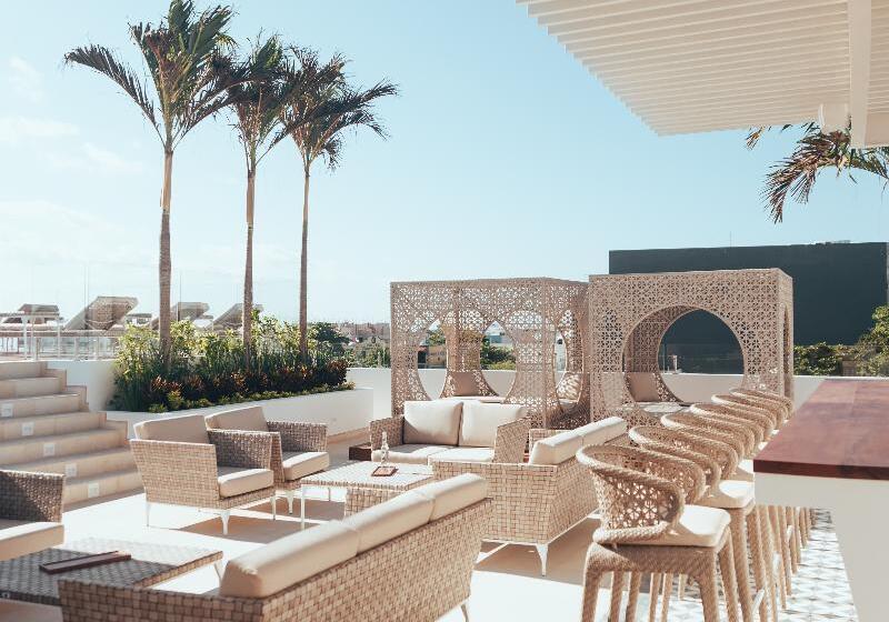 Antera Hotel & Residences