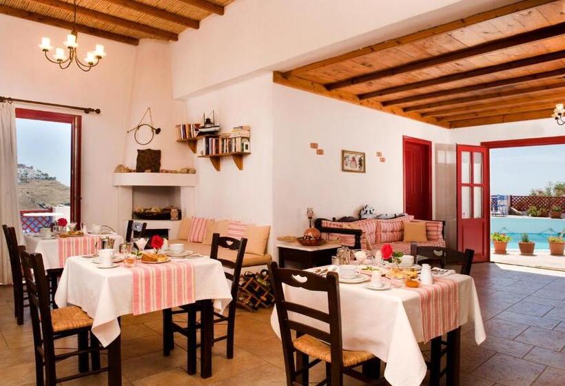 ホテル Arhitektoniki Studios