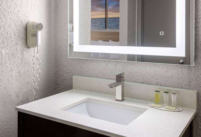 فندق Days Inn By Wyndham Fort Pierce Midtown