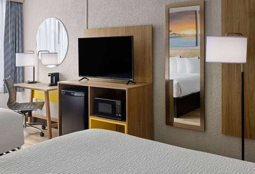 فندق Days Inn By Wyndham Fort Pierce Midtown