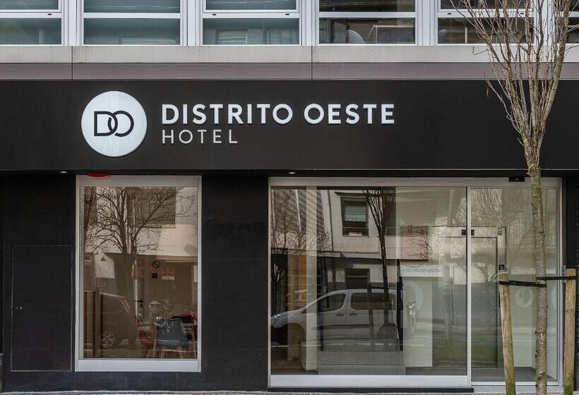 هتل Distrito Oeste