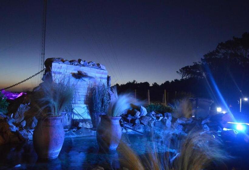 هتل El Descubrimiento Resort Club