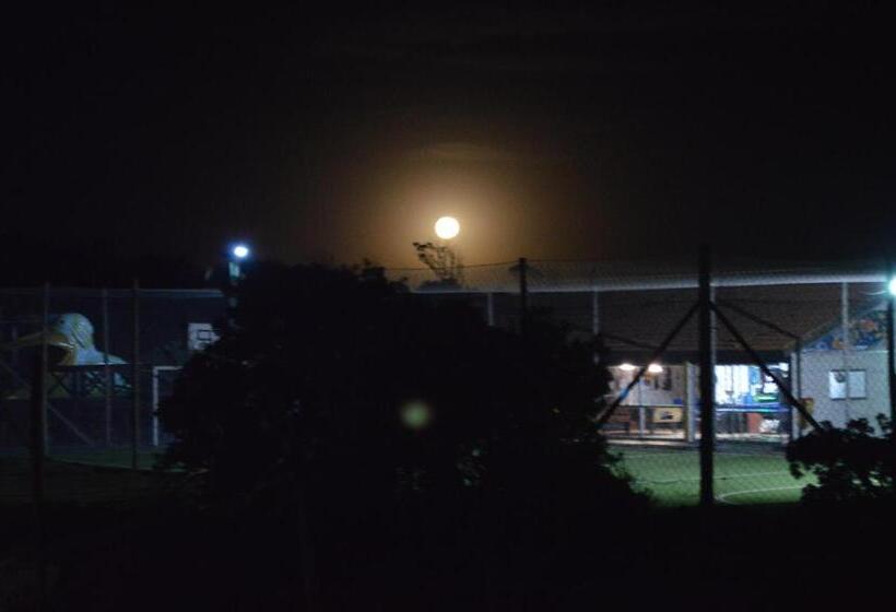 هتل El Descubrimiento Resort Club