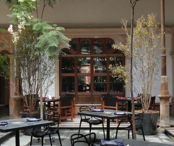 Elena De Cobre, Leon, A Member Of Design Hotels