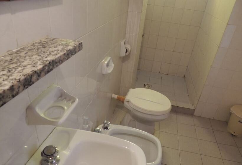 בית מלון כפרי Garay