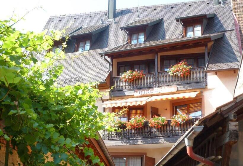 호텔 Gasthaus Zum Hirschen