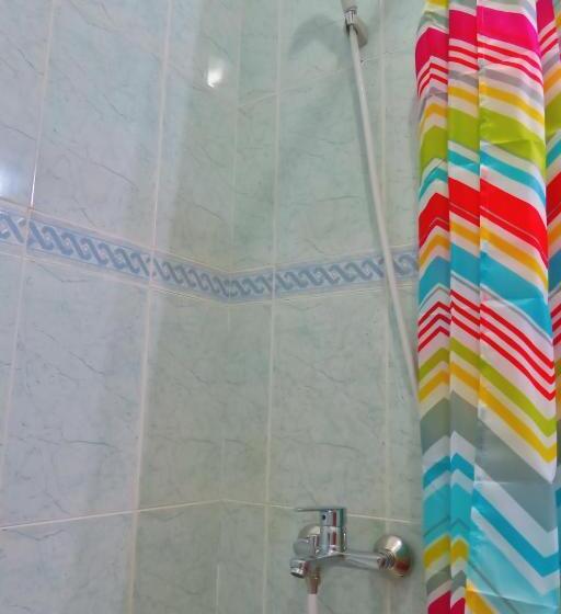 Giang Sơn Hotel江山民宿范五老区酒吧街胡志明市