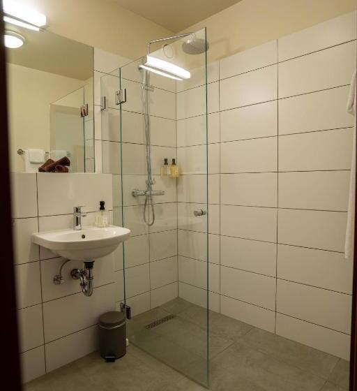 هتل Hallormsstadur