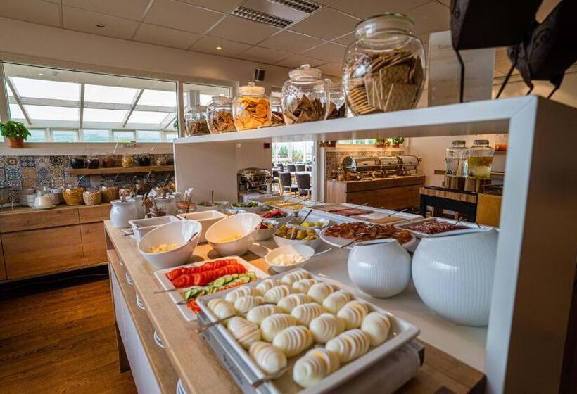 هتل Hallormsstadur