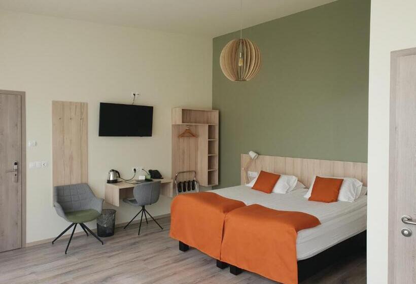 هتل Hallormsstadur